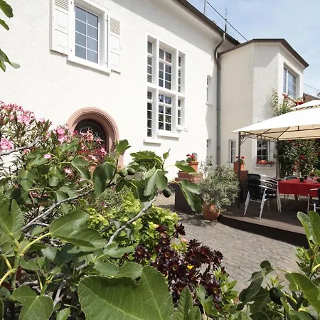 Bio-weingut, Gaestehaus Und Kraeuterhof ゲストハウス *