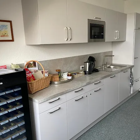 Bio-weingut, Gaestehaus Und Kraeuterhof 招待所