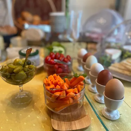 Bio-weingut, Gaestehaus Und Kraeuterhof Gæstehus