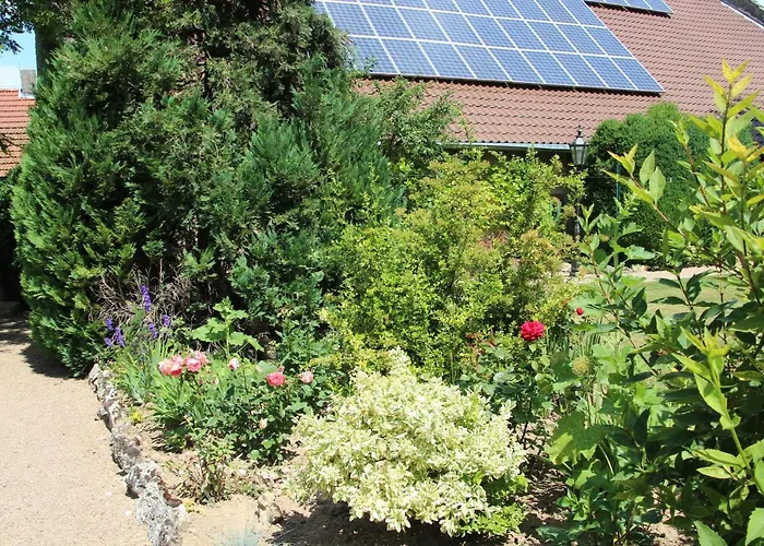 Affittacamere Bio-weingut, Gaestehaus Und Kraeuterhof 3*