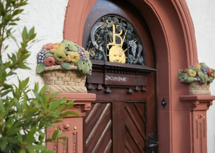 Affittacamere Bio-weingut, Gaestehaus Und Kraeuterhof Flomborn